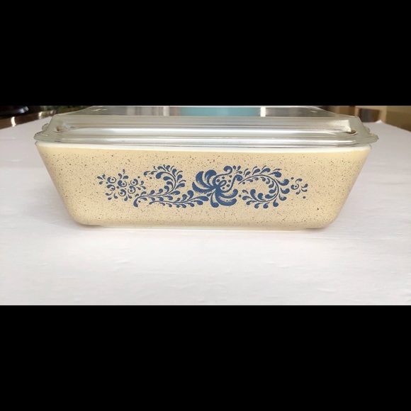 SOLD🎉RARE PYREX Homestead Refrigerator Dish, Lid - Picture 6 of 6